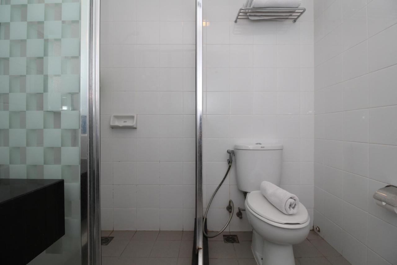 Hotel Airy Glodok Pinangsia Raya Dżakarta Zewnętrze zdjęcie