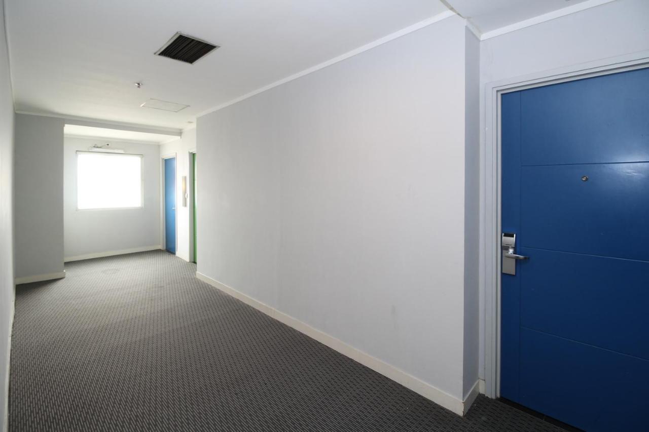Hotel Airy Glodok Pinangsia Raya Dżakarta Zewnętrze zdjęcie